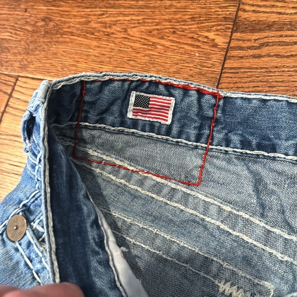 TRUE RELIGION JEANS - Picture 9 of 11